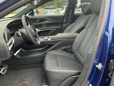 2027 Cadillac LYRIQ Signature Sport