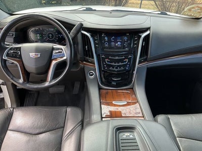 2020 Cadillac Escalade Luxury