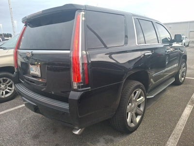 2017 Cadillac Escalade Luxury