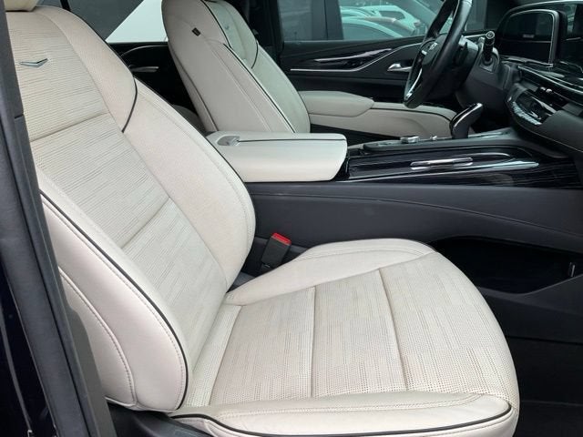 2022 Cadillac Escalade Sport