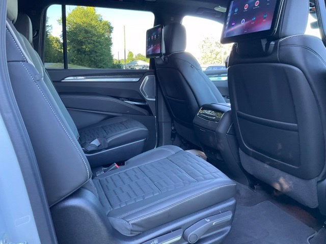 2026 Cadillac Escalade ESV V-Series