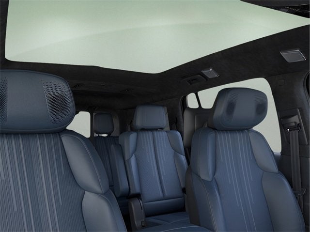 2025 Cadillac ESCALADE IQ Luxury 2