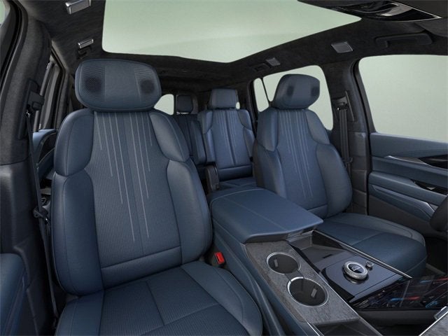 2025 Cadillac ESCALADE IQ Luxury 2