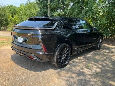 2027 Cadillac LYRIQ LYRIQ-V