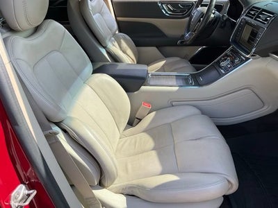 2017 Lincoln Continental Select