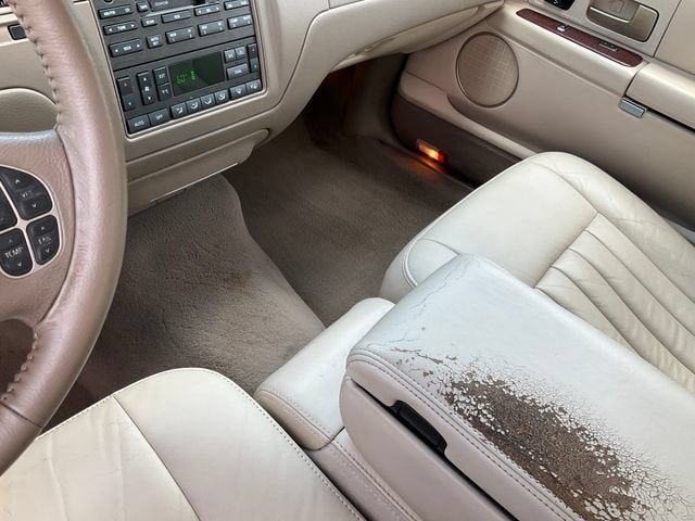 2003 Lincoln Town Car Executive