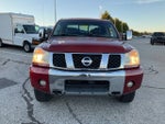 2004 Nissan Titan LE