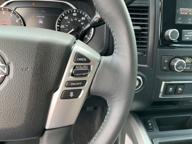 2024 Nissan Titan SV