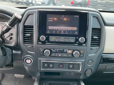 2024 Nissan Titan SV