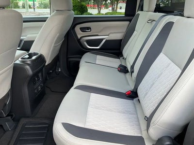 2024 Nissan Titan SV