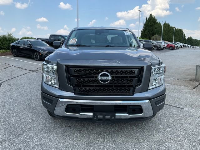2024 Nissan Titan SV