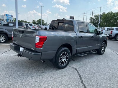 2024 Nissan Titan SV