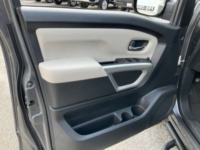 2024 Nissan Titan SV