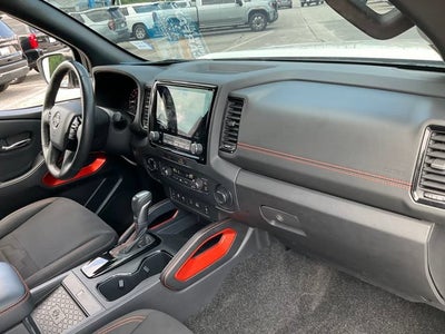 2022 Nissan Frontier Crew Cab PRO-4X 4x4