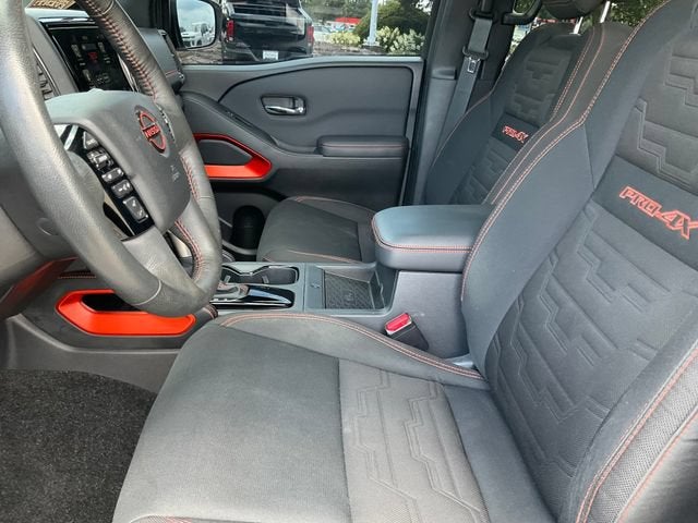2022 Nissan Frontier Crew Cab PRO-4X 4x4