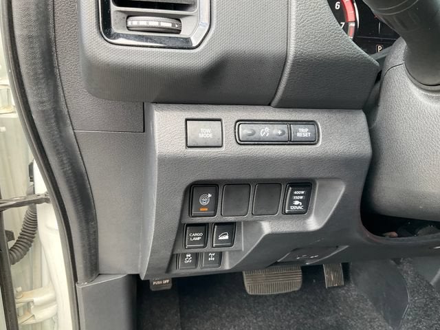 2022 Nissan Frontier Crew Cab PRO-4X 4x4