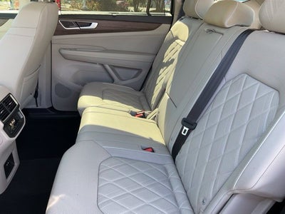 2026 Volkswagen Atlas SEL Premium R-Line