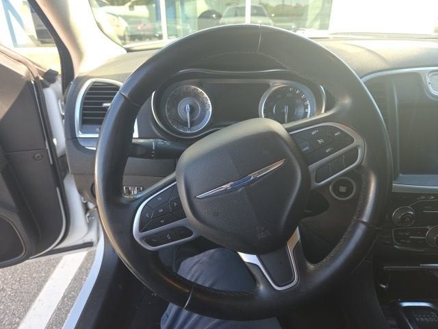 2018 Chrysler 300 Touring