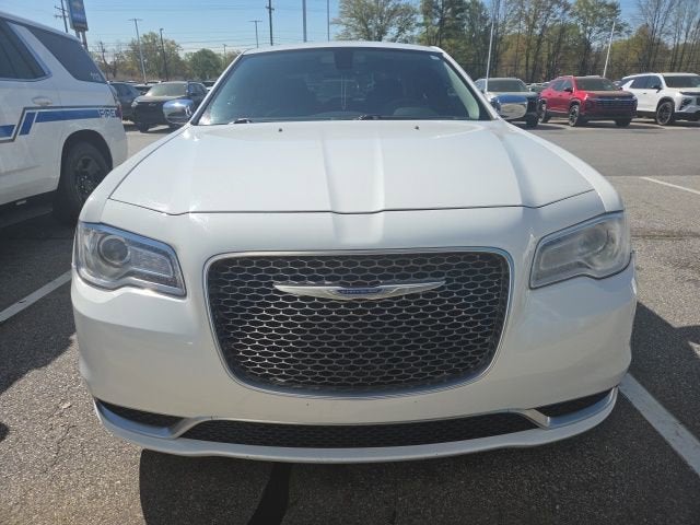 2018 Chrysler 300 Touring
