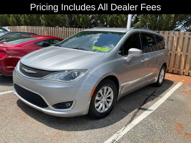 2017 Chrysler Pacifica Touring-L