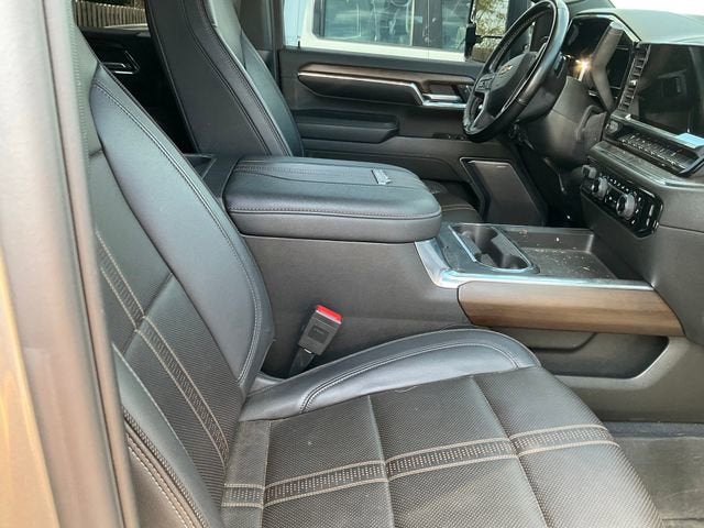 2024 Chevrolet Silverado 3500 HD High Country