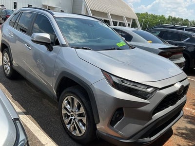 2022 Toyota RAV4 XLE Premium