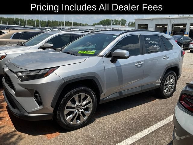 2022 Toyota RAV4 XLE Premium