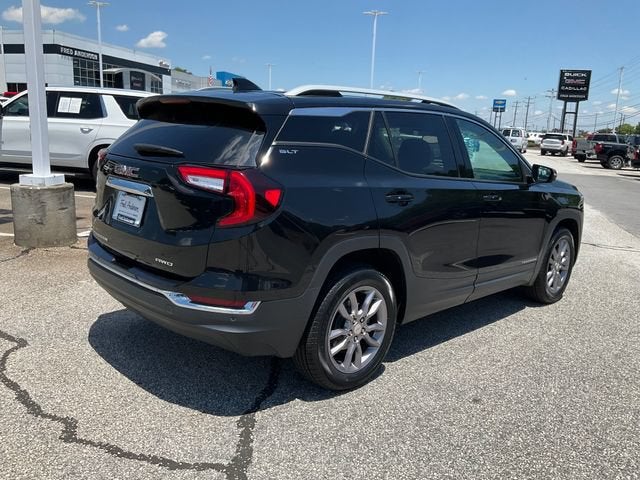 2023 GMC Terrain SLT