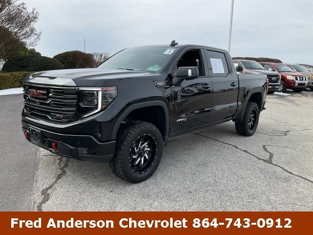 2023 GMC Sierra 1500 AT4