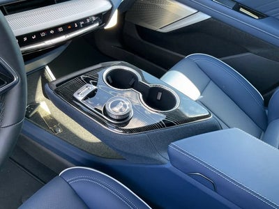2026 Cadillac OPTIQ Premium Luxury