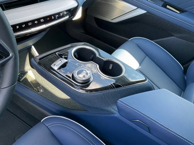 2026 Cadillac OPTIQ Premium Luxury