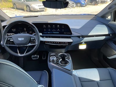 2026 Cadillac OPTIQ Premium Luxury