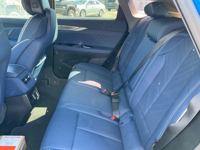 2026 Cadillac OPTIQ Premium Luxury