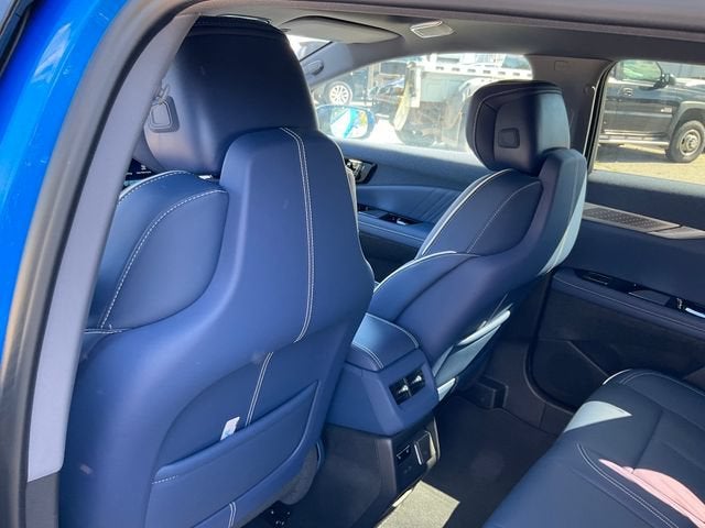 2026 Cadillac OPTIQ Premium Luxury