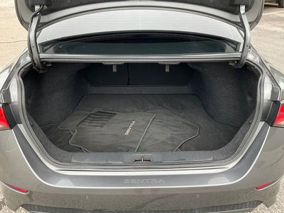 2022 Nissan Sentra SR Xtronic CVT