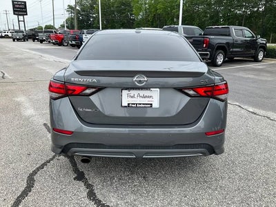2022 Nissan Sentra SR Xtronic CVT