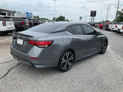 2022 Nissan Sentra SR Xtronic CVT