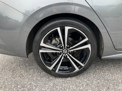 2022 Nissan Sentra SR Xtronic CVT