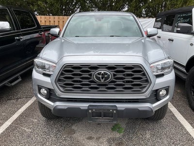 2022 Toyota Tacoma 4WD SR