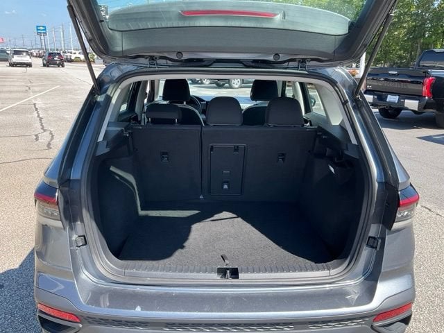 2025 Volkswagen Taos S
