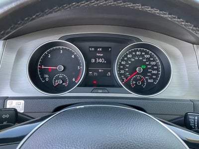 2015 Volkswagen Golf TDI S 4-Door