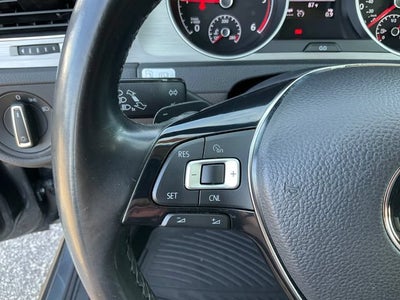 2015 Volkswagen Golf TDI S 4-Door