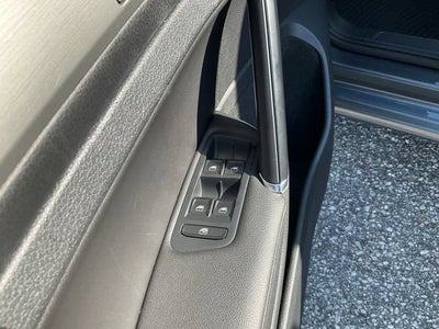 2015 Volkswagen Golf TDI S 4-Door