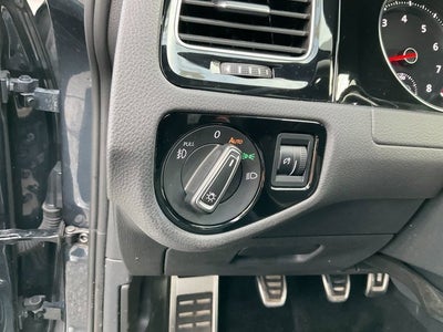 2019 Volkswagen Golf GTI S