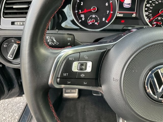 2019 Volkswagen Golf GTI S