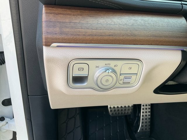 2025 Mercedes-Benz GLS GLS 580