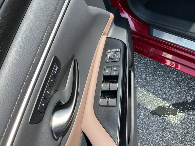 2025 Lexus ES 350 ES 350