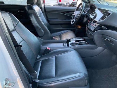 2019 Honda Pilot Touring 7-Passenger
