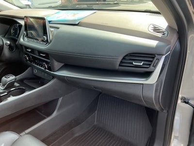 2023 Nissan Rogue SV FWD