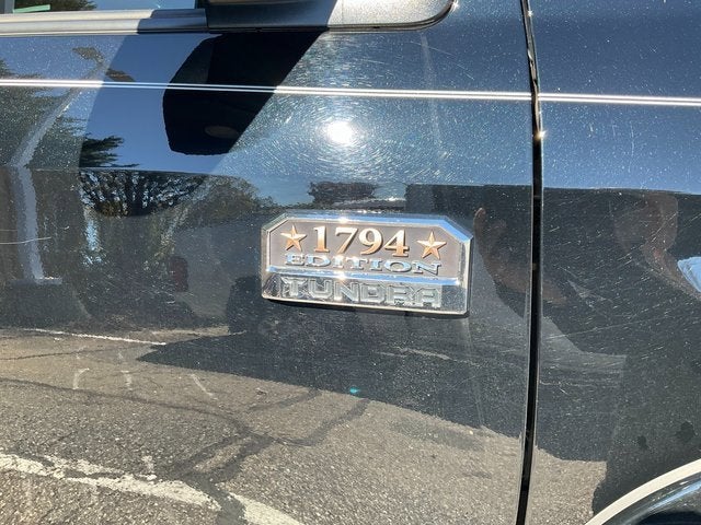 2021 Toyota Tundra 2WD Platinum